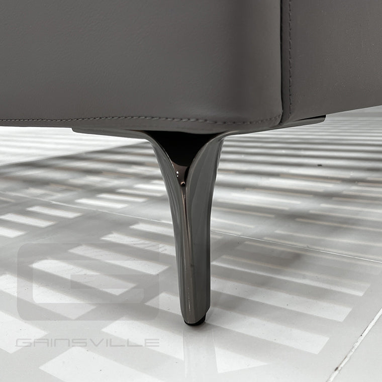 AGF011