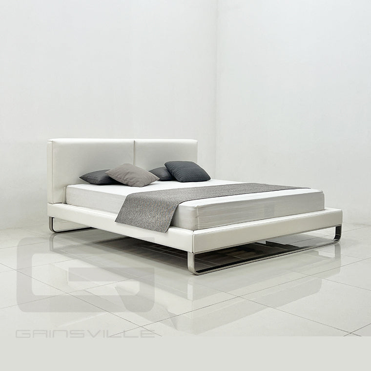GC1702