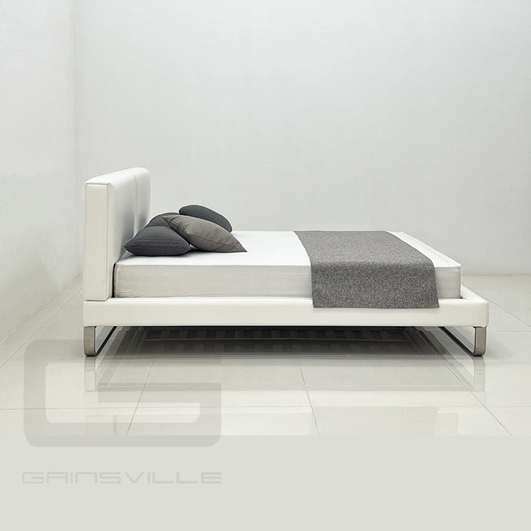 GC1702